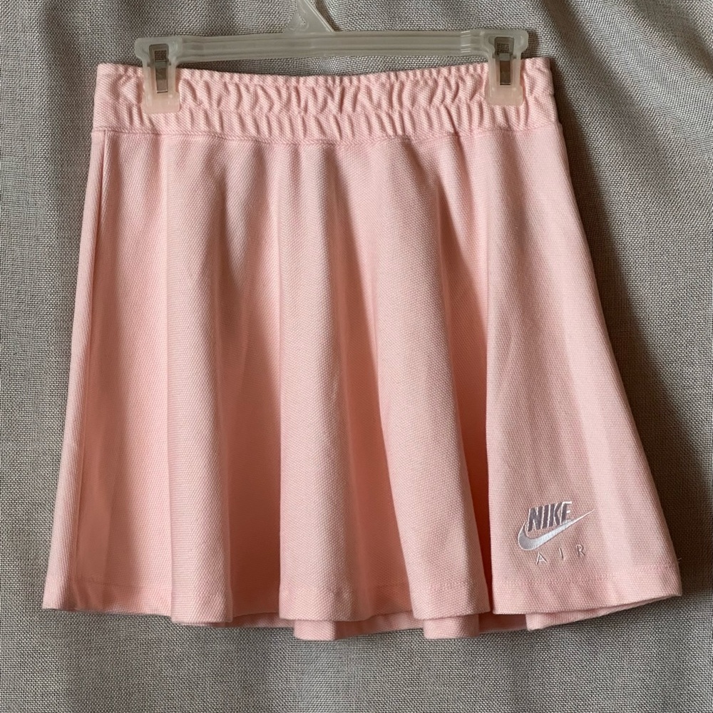 Nike Air•mini skater skirt•women’s small•elastic waist•cotton blend•pink•swoosh